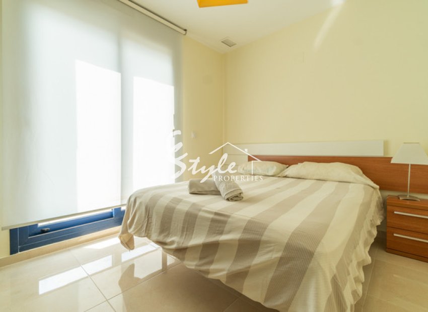 Resale - Apartment - Punta Prima