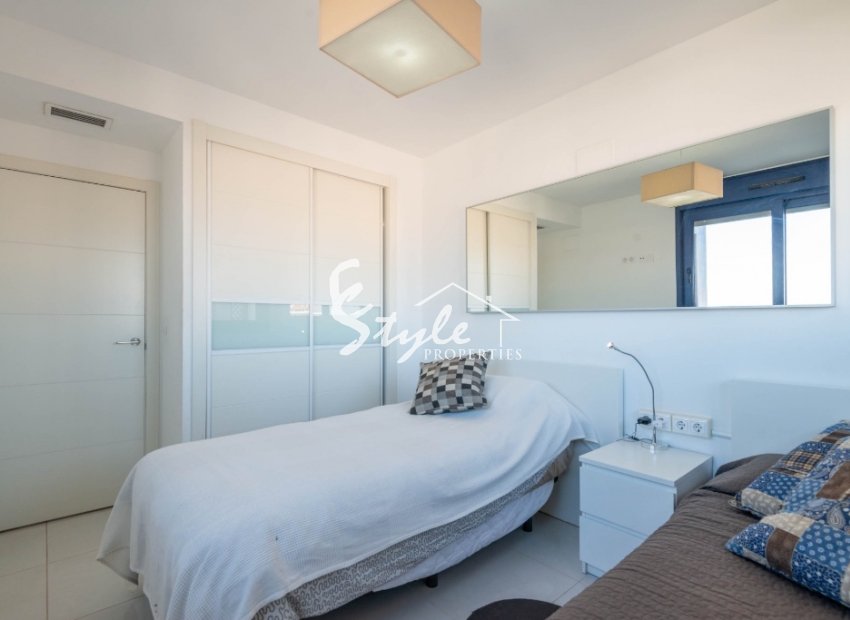 Resale - Apartment - Punta Prima