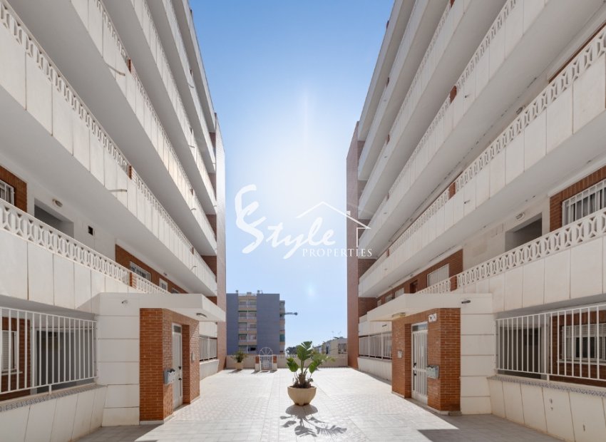 Resale - Apartment - Punta Prima