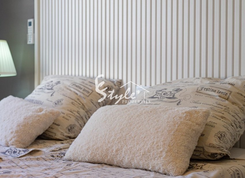 Resale - Apartment - Punta Prima