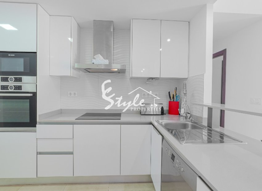 Resale - Apartment - Punta Prima