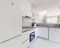 Resale - Apartment - Punta Prima