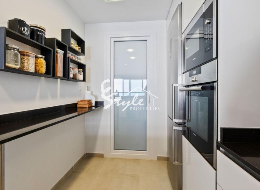 Resale - Apartment - Punta Prima