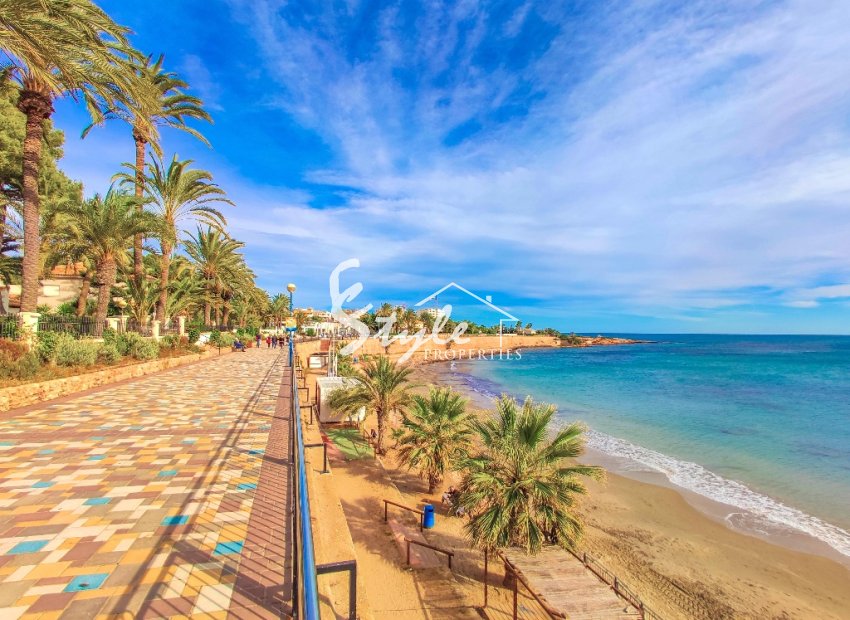 Resale - Apartment - Punta Prima