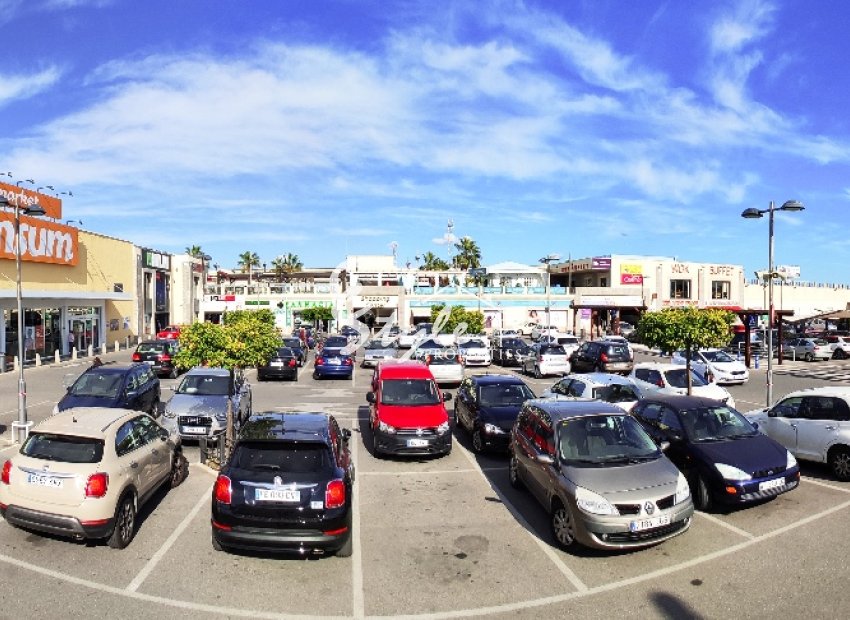 Resale - Apartment - Punta Prima