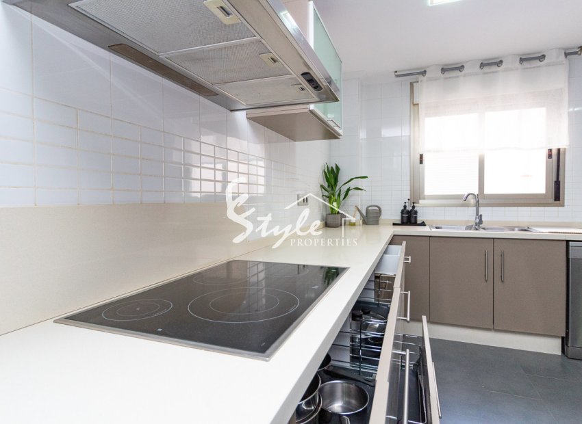 Resale - Apartment - Torrevieja - Beach