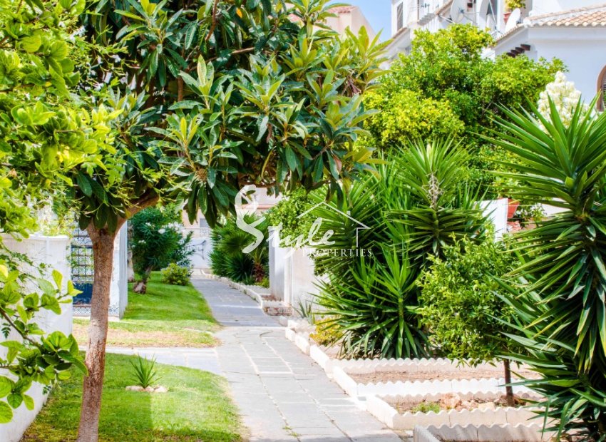 Resale - Apartment - Torrevieja - Calas Blancas