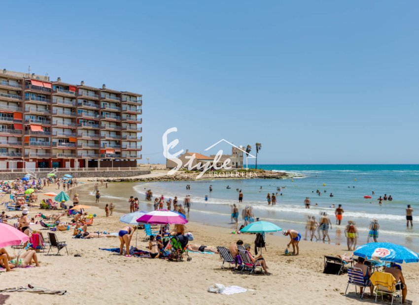 Resale - Apartment - Torrevieja - Calle Finlandia
