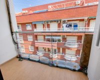 Resale - Apartment - Torrevieja - Calle Finlandia