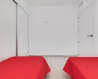 Resale - Apartment - Torrevieja - calle Puerto Romano