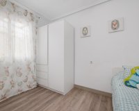 Resale - Apartment - Torrevieja - calle VICTOR GARCIA VILLALGORDO