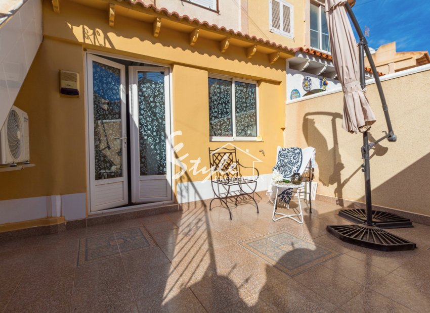 Resale - Apartment - Torrevieja - El Chaparral