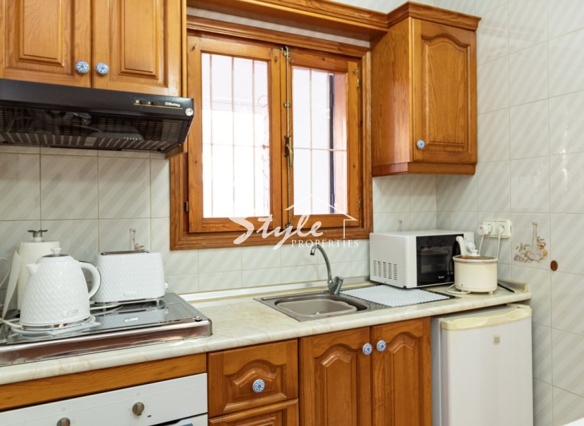 Resale - Apartment - Torrevieja - El Chaparral