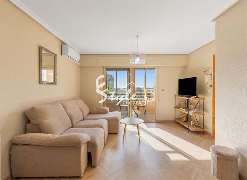 Resale - Apartment - Torrevieja - La Mata