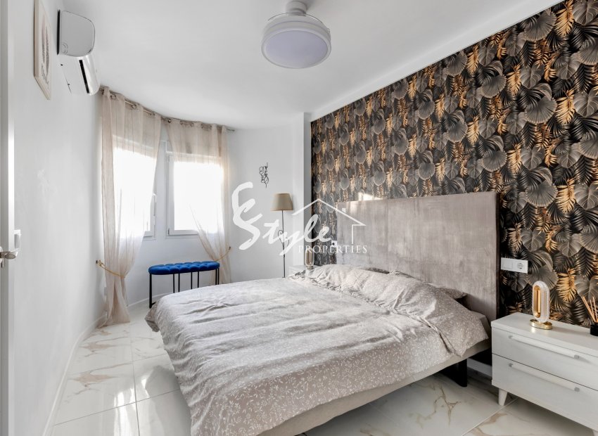Resale - Apartment - Torrevieja - La Mata