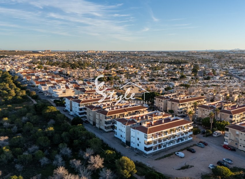 Resale - Apartment - Torrevieja - La Siesta