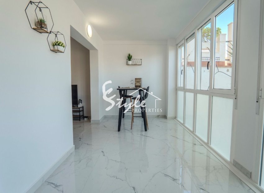 Resale - Apartment - Torrevieja - La Veleta