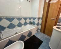 Resale - Apartment - Torrevieja - La Veleta