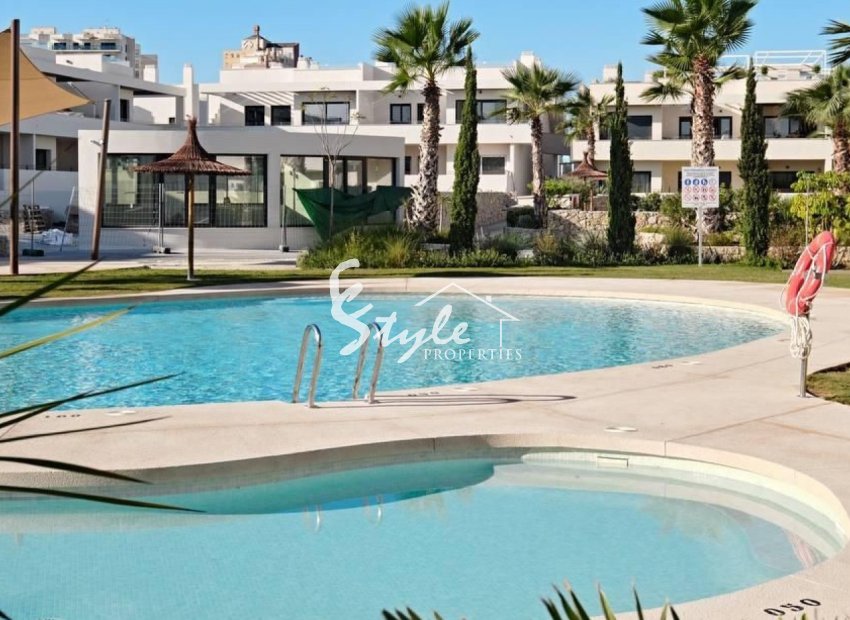 Resale - Apartment - Torrevieja - La Veleta