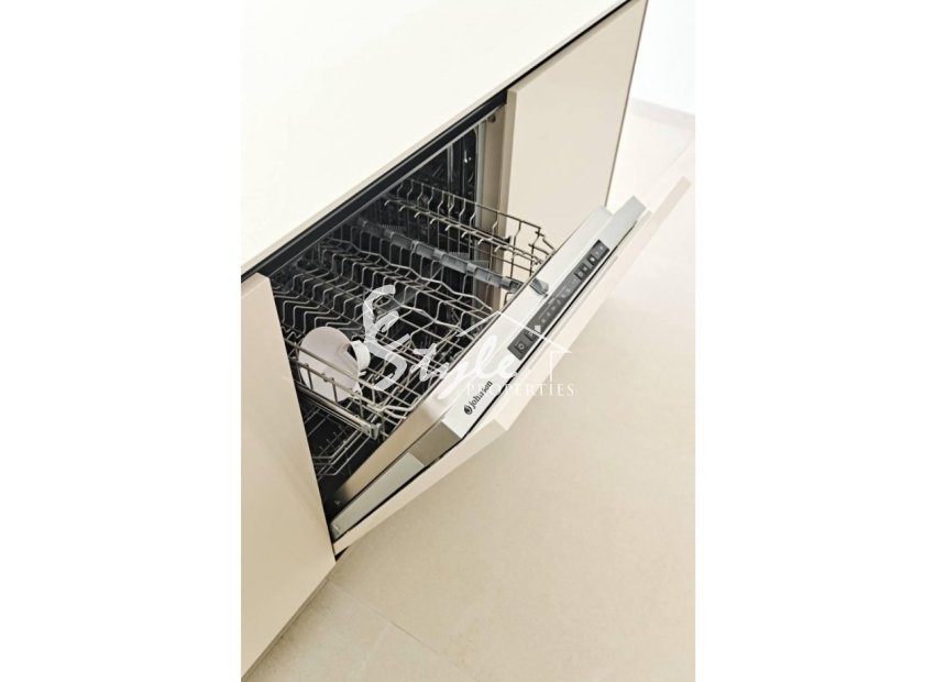 Resale - Apartment - Torrevieja - La Veleta