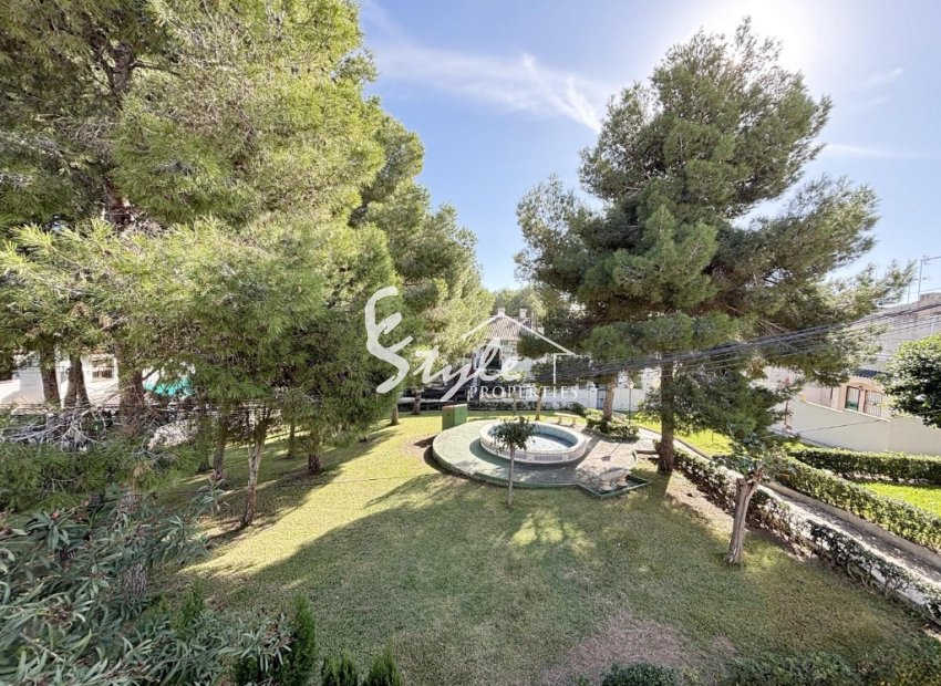 Resale - Apartment - Torrevieja - Lago Jardin