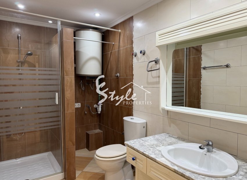 Resale - Apartment - Torrevieja - Los Locos