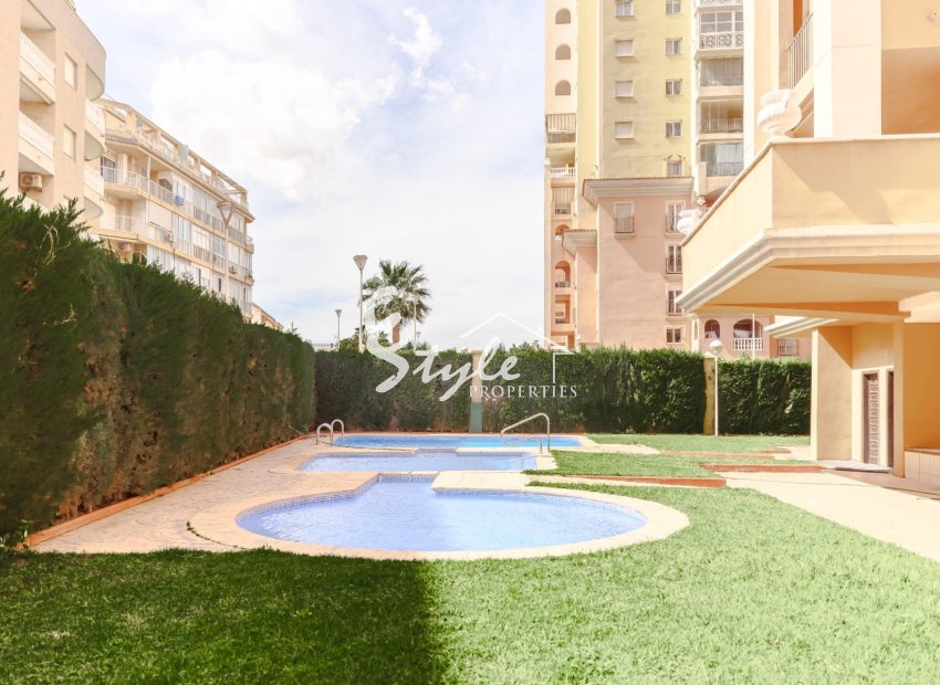 Resale - Apartment - Torrevieja - Playa de los Locos