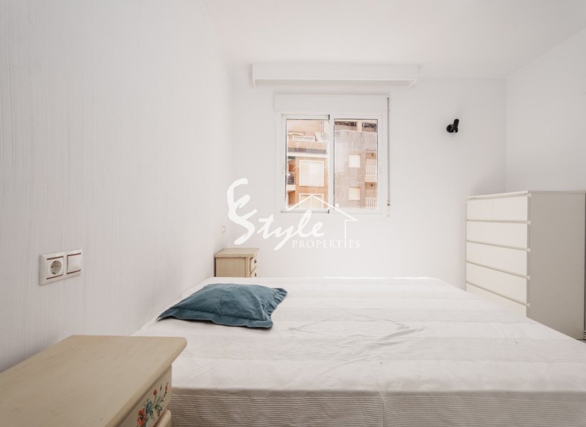 Resale - Apartment - Torrevieja - Playa de los Locos