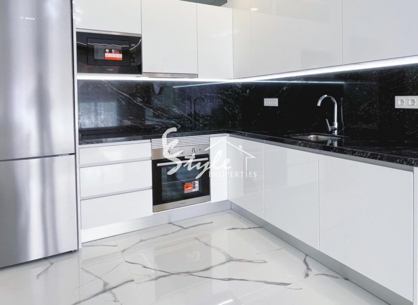 Resale - Apartment - Torrevieja - Playa del Cura