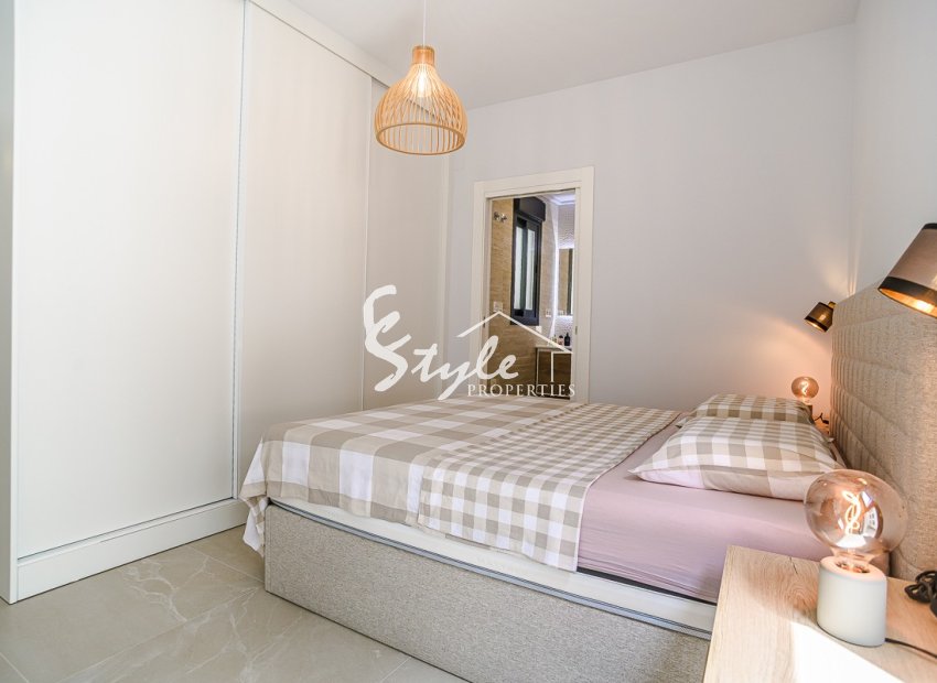 Resale - Apartment - Torrevieja - Playa del Cura