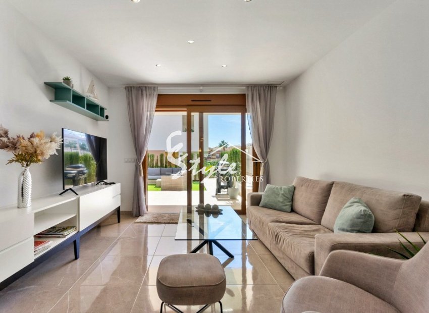 Resale - Apartment - Villamartin