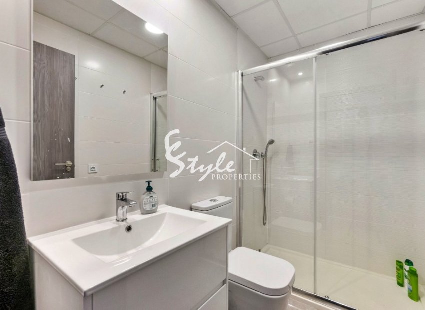 Resale - Apartment - Villamartin