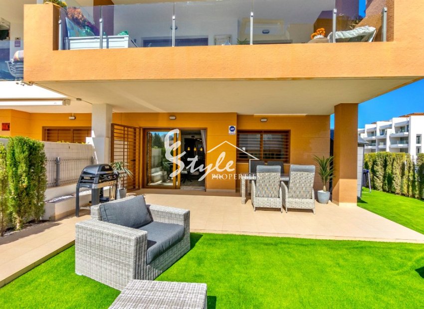 Resale - Apartment - Villamartin