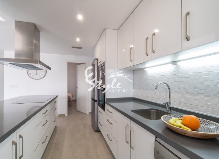 Resale - Apartment - Villamartin