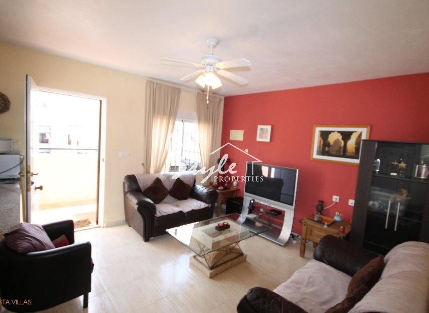 Resale - Apartment - Villamartin