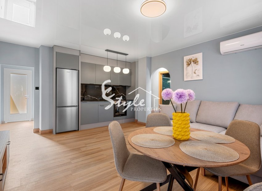 Resale - Apartments - San Miguel De Salinas - Orihuela Costa