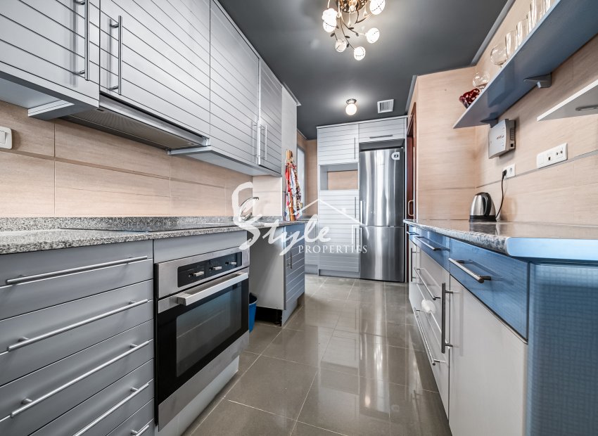 Resale - Ático - Torrevieja - Center