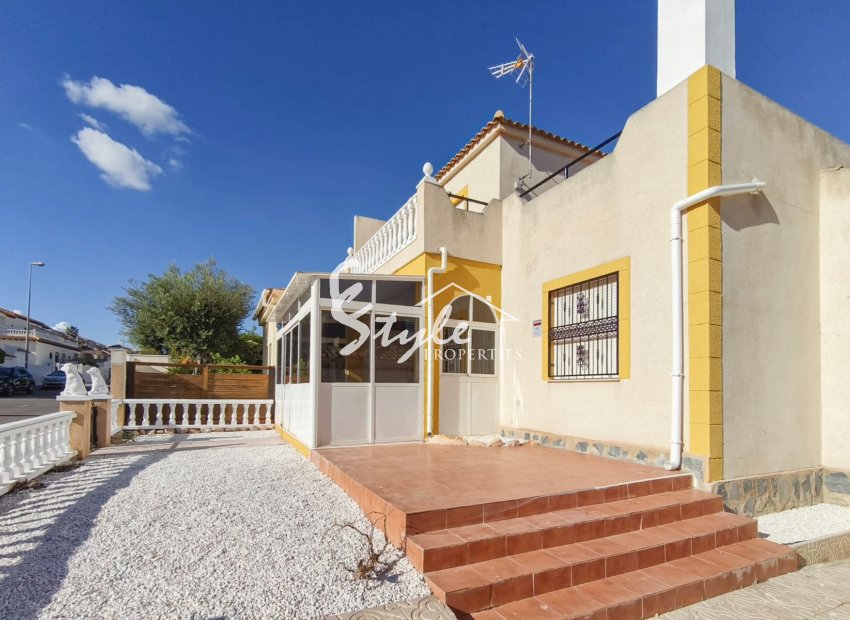 Resale - Bungalow - Orihuela Costa  - Los Altos
