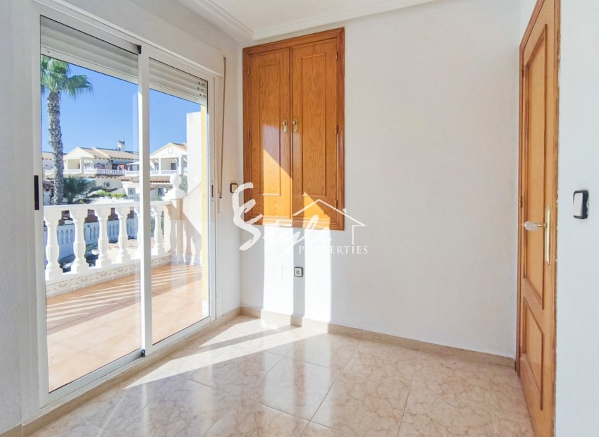 Resale - Bungalow - Orihuela Costa  - Los Altos