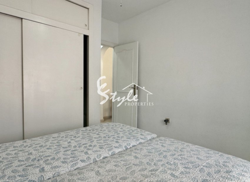 Resale - Bungalow - Orihuela Costa  - Playa Flamenca