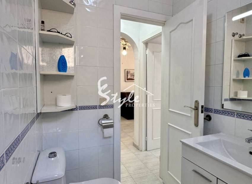 Resale - Bungalow - Orihuela Costa  - Playa Flamenca