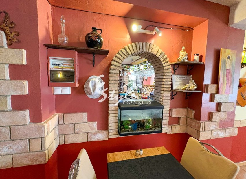 Resale - Commercial - Torrevieja - La Veleta