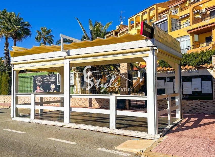 Resale - Commercial - Torrevieja - Nueva Torrevieja - Aguas Nuevas