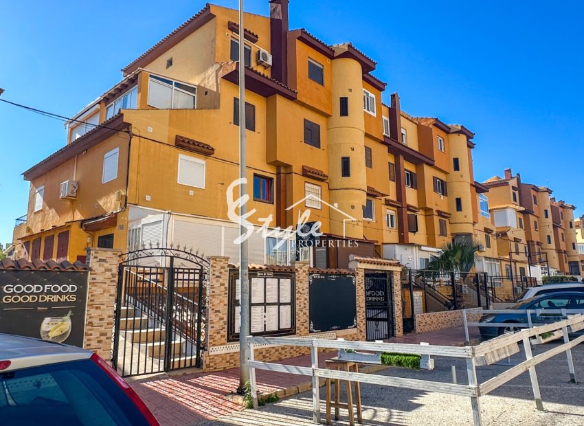 Resale - Commercial - Torrevieja - Nueva Torrevieja - Aguas Nuevas