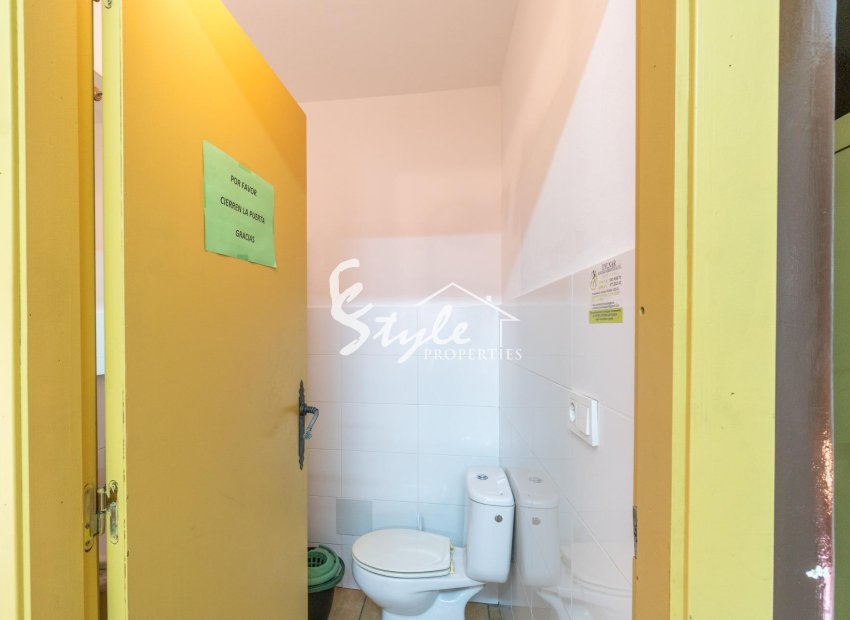 Resale - Commercial - Torrevieja - Paseo maritimo