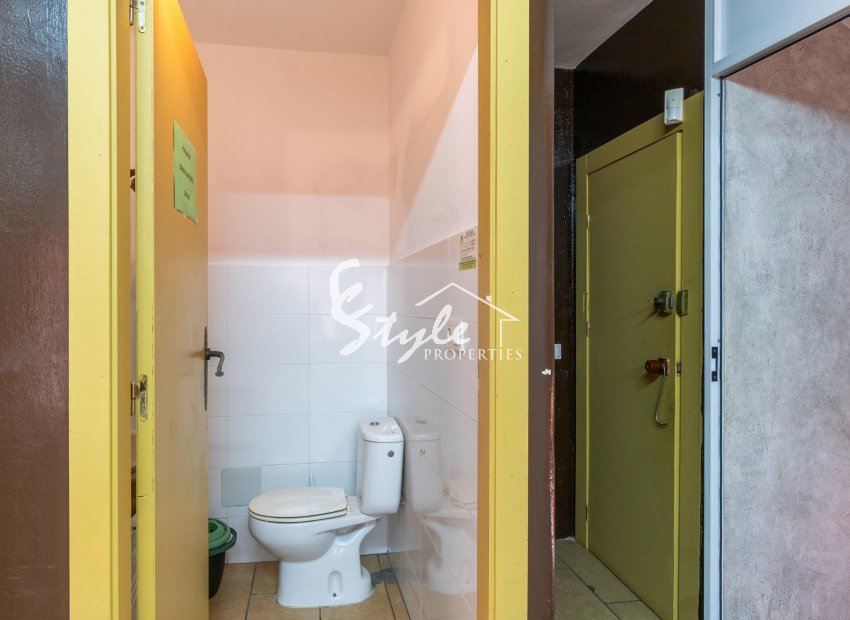 Resale - Commercial - Torrevieja - Paseo maritimo