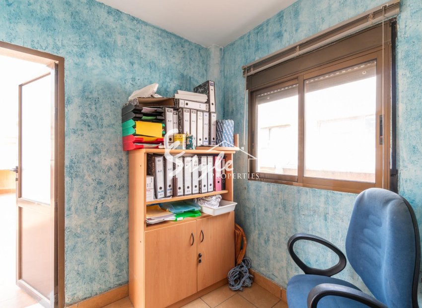Resale - Commercial - Torrevieja - Paseo maritimo