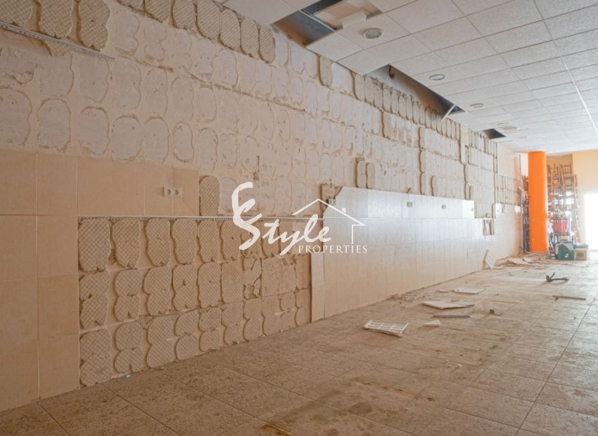 Resale - Commercial - Torrevieja