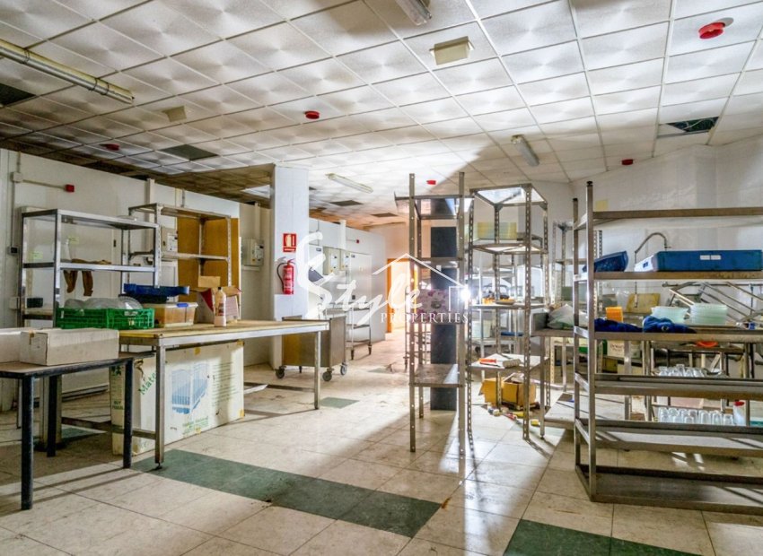Resale - Commercial - Torrevieja