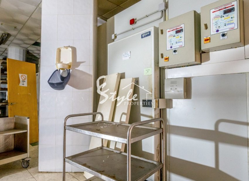 Resale - Commercial - Torrevieja